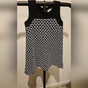 SOPHIA CHRISTINA GIRL'S SIZE 12 BLACK & WHITE SLEEVELESS DRESS BOW IN BACK
